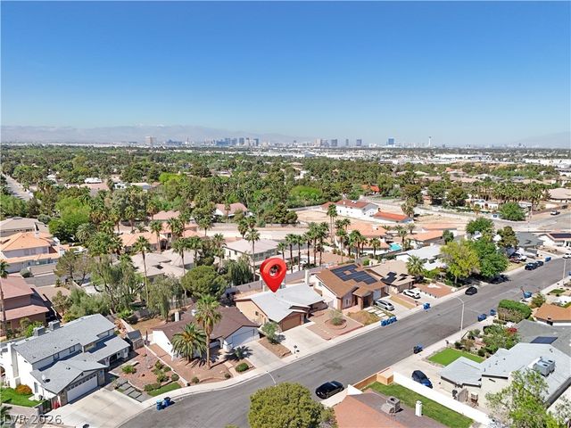 2414 La Casa Drive, Henderson, NV 89014