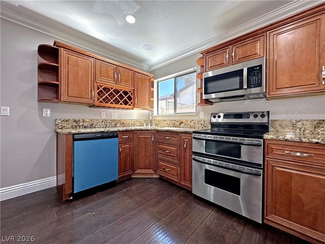 2414 La Casa Drive, Henderson, NV 89014