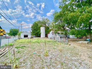 215 SEARS ST, Petersburg, WV 26847