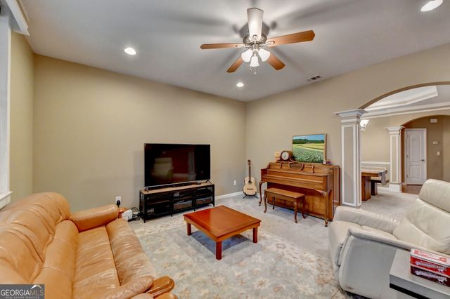 2213 HAMILTON MILL Parkway, Dacula, GA 30019