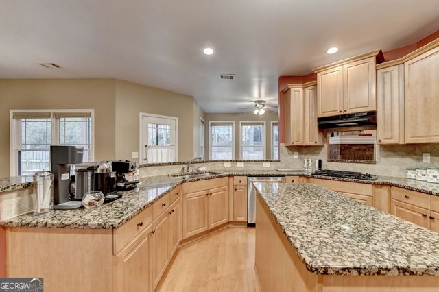 2213 HAMILTON MILL Parkway, Dacula, GA 30019