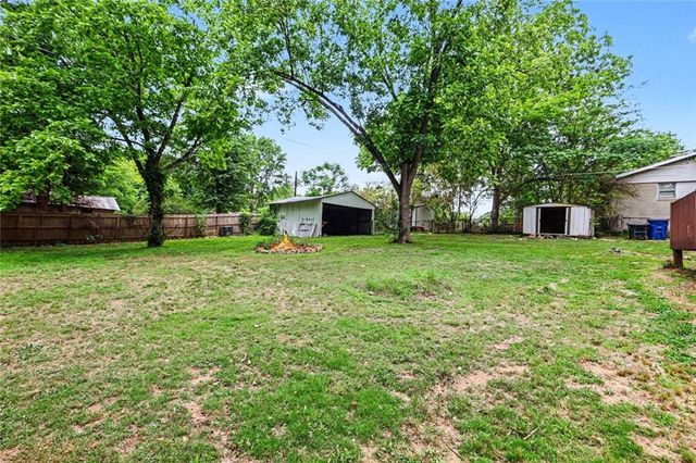 1215 Burnt Hickory Road, Douglasville, GA 30134