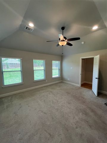 118 Jazlyn Drive, Keene, TX 76059
