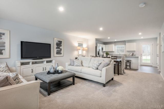 64 Crossing Court, Bedford, VA 24523