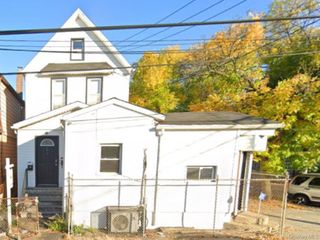 144-19 111 Avenue 1st Floor, Jamaica, NY 11435