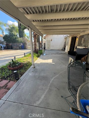 504 S Quince, Bloomington, CA 92316