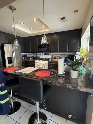 504 S Quince, Bloomington, CA 92316