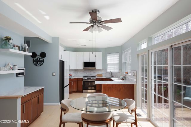 53 Kirschman Drive, Matawan, NJ 07747