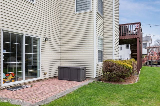 53 Kirschman Drive, Matawan, NJ 07747