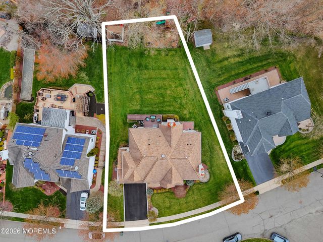 53 Kirschman Drive, Matawan, NJ 07747