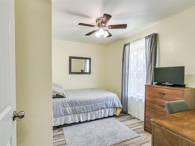 14587 S Sooner Road, Edmond, OK 73034