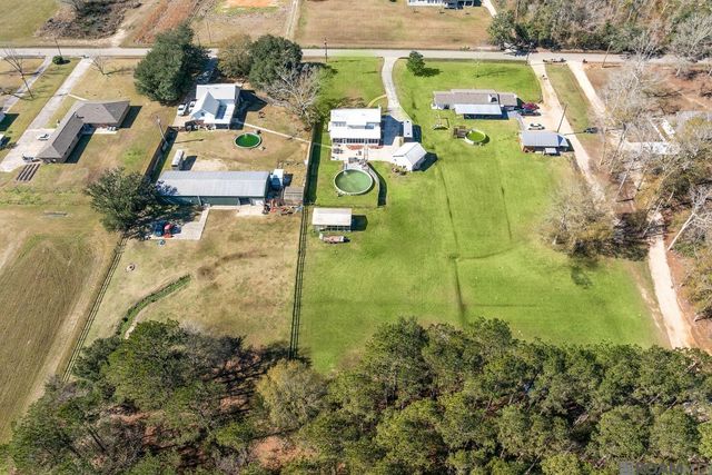 39152 S Thibodeaux Rd, Ponchatoula, LA 70454