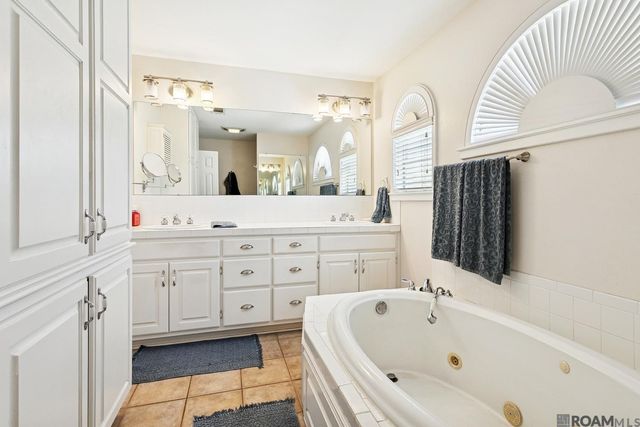 39152 S Thibodeaux Rd, Ponchatoula, LA 70454