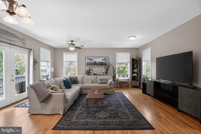 2715 LOWER MARLBORO RD, Owings, MD 20736
