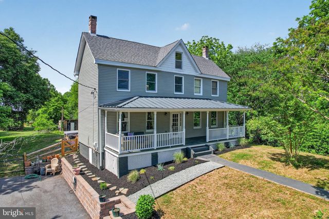 2715 LOWER MARLBORO RD, Owings, MD 20736