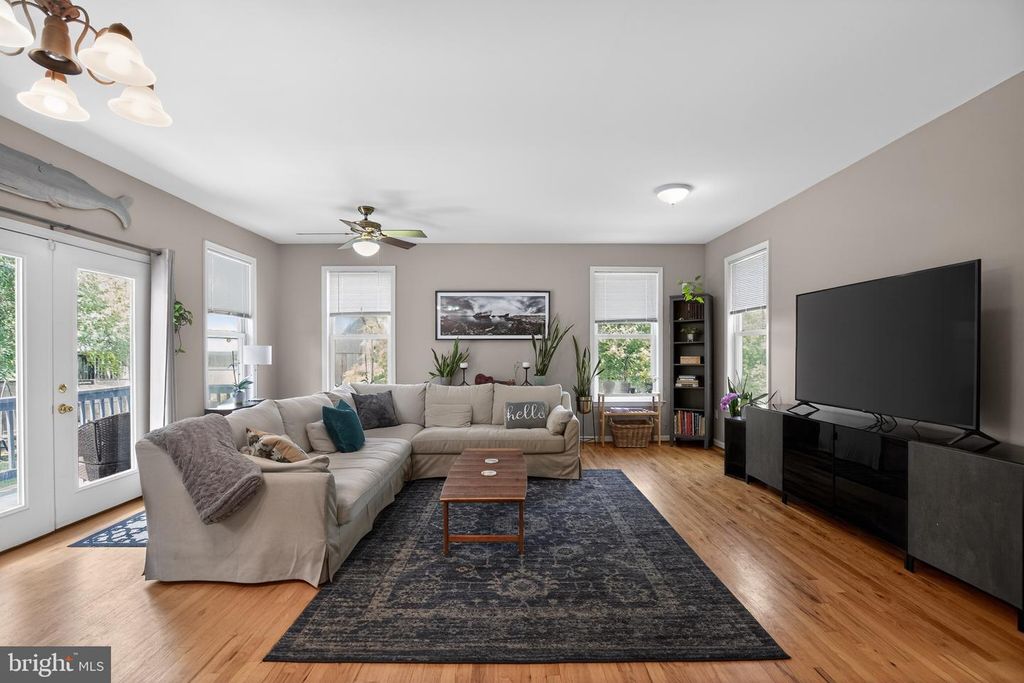 Image 28 of property listing at 2715 LOWER MARLBORO RD, Owings, MD 20736