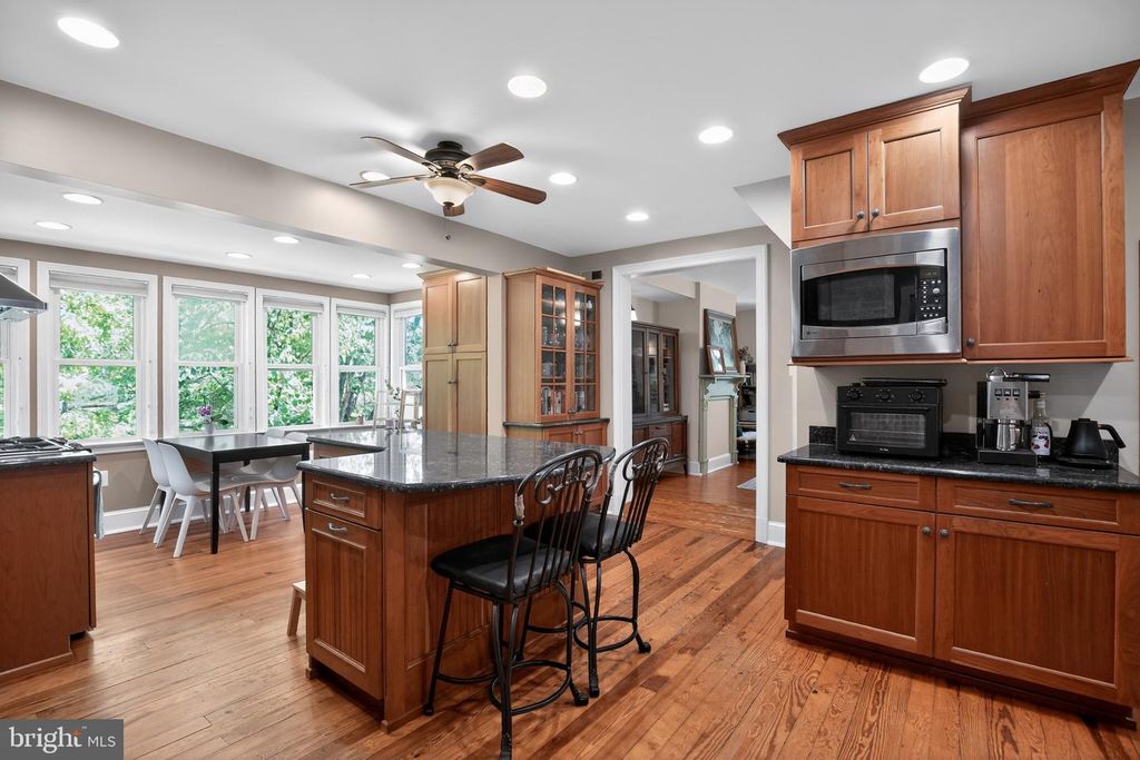 Image 31 of property listing at 2715 LOWER MARLBORO RD, Owings, MD 20736
