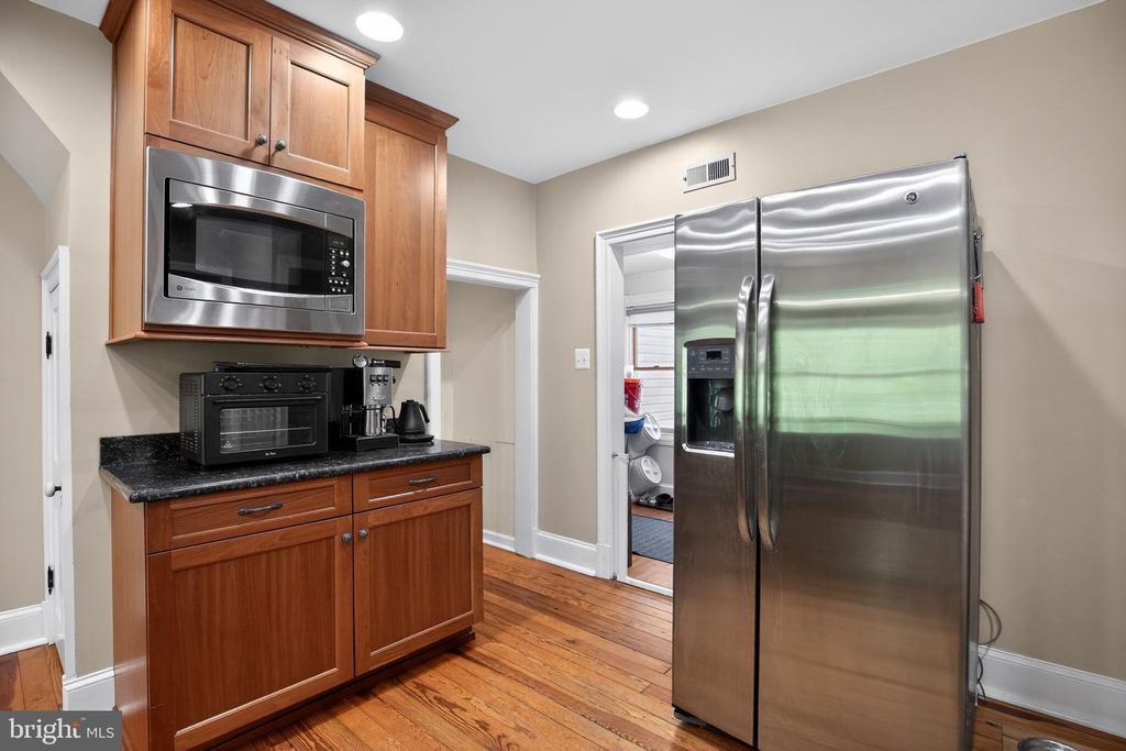 Image 32 of property listing at 2715 LOWER MARLBORO RD, Owings, MD 20736
