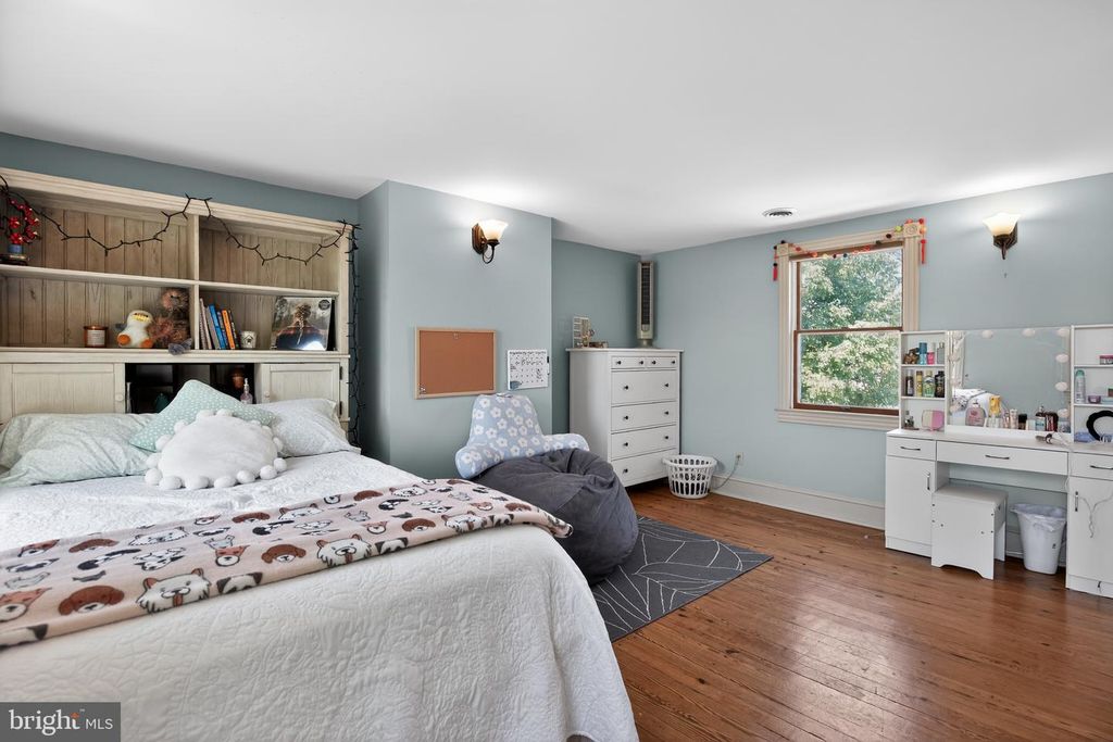 Image 44 of property listing at 2715 LOWER MARLBORO RD, Owings, MD 20736