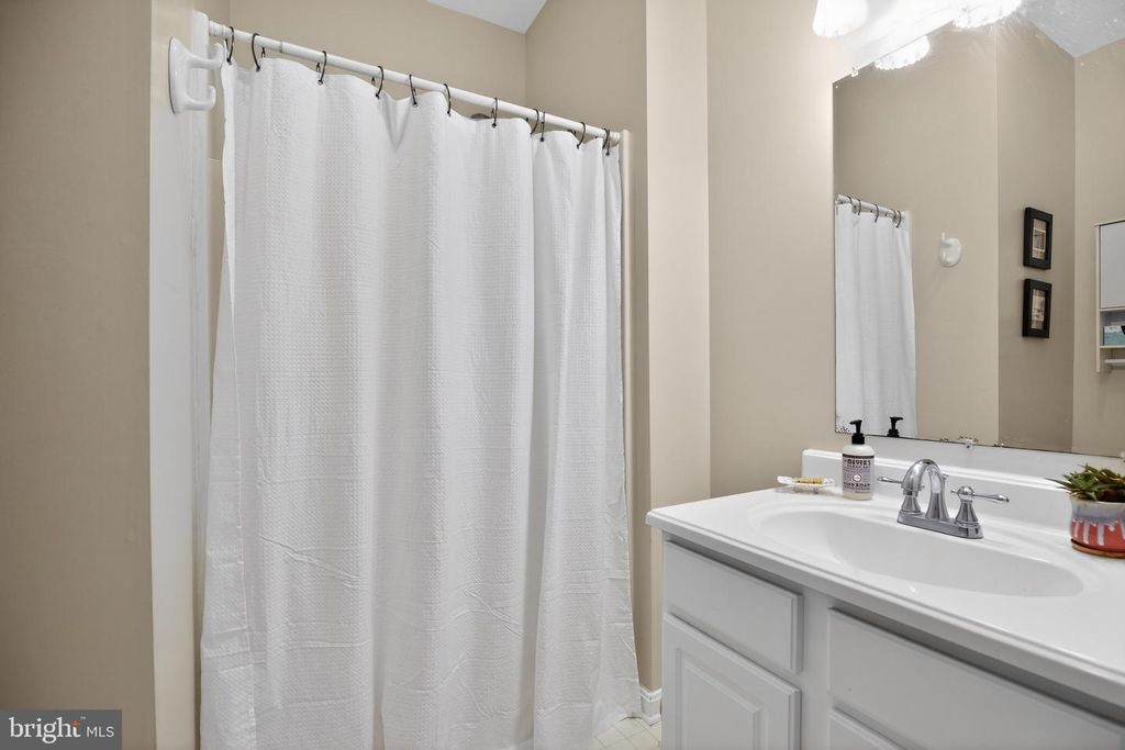 Image 50 of property listing at 2715 LOWER MARLBORO RD, Owings, MD 20736