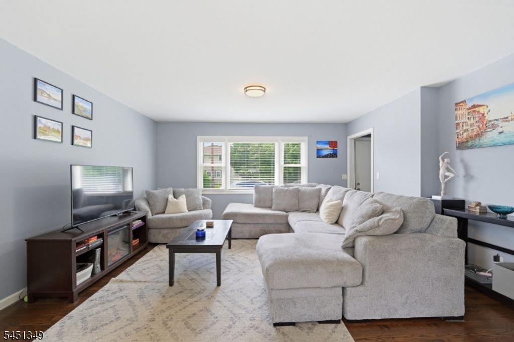 63 Johnson St, Clifton City, NJ 07014 — photo 4