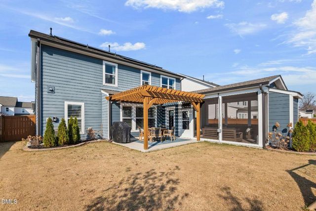 2521 Great Daisy Lane, New Hill, NC 27562