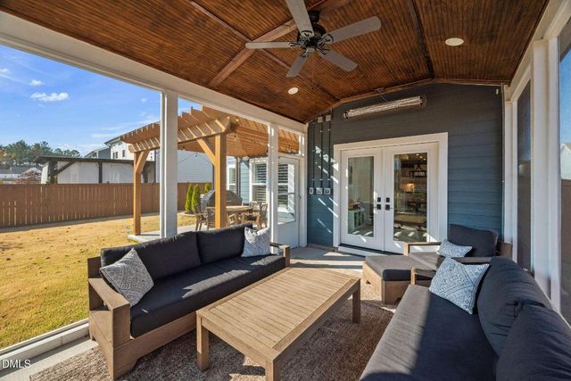 2521 Great Daisy Lane, New Hill, NC 27562