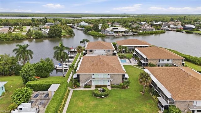330 Kon Tiki DR D6, Naples, FL 34113