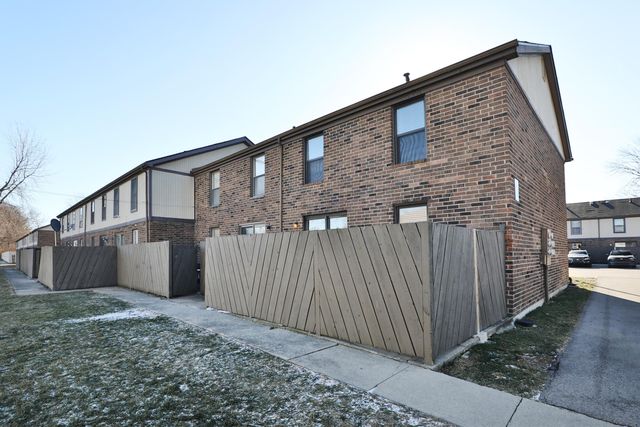 5762 Hallridge Circle, Columbus, OH 43232