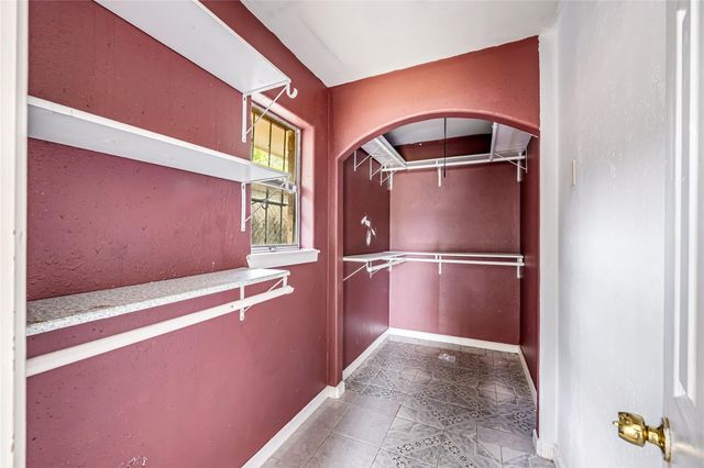 7707 Nordling Road, Houston, TX 77037