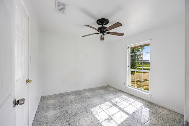 7707 Nordling Road, Houston, TX 77037