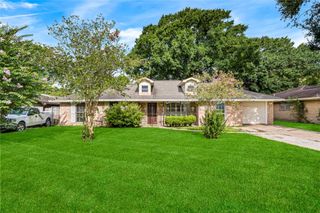 7707 Nordling Road, Houston, TX 77037