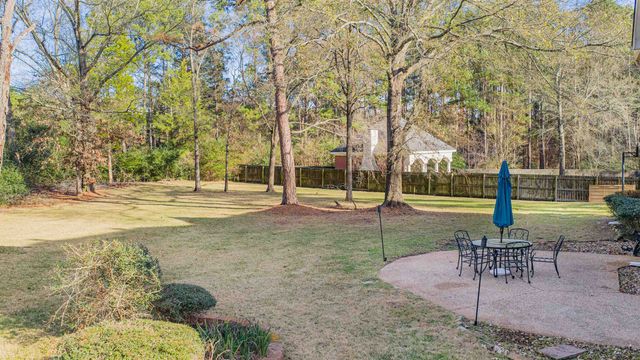 221 Hunters Circle, Longview, TX 75605