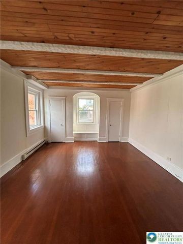 216 East Broad Street, Bethlehem City, PA 18018