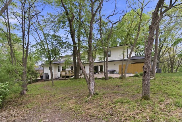 10036 Sun Ridge Circle, Rogers, AR 72756