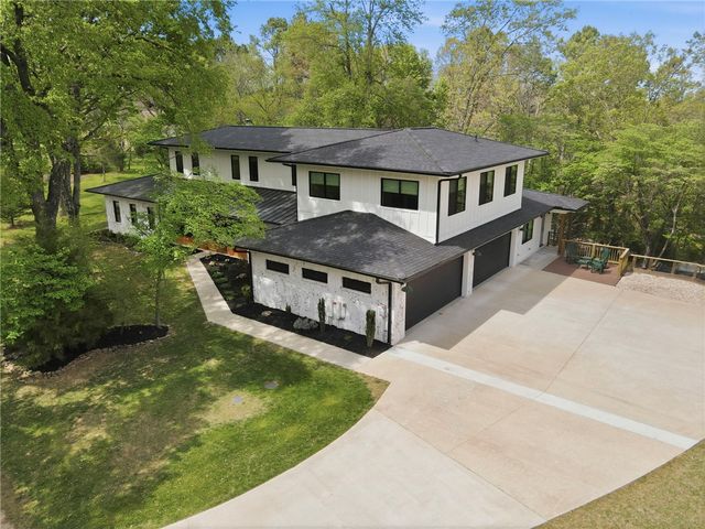 10036 Sun Ridge Circle, Rogers, AR 72756