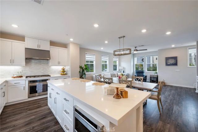 6 Pony Court, Rancho Mission Viejo, CA 92694