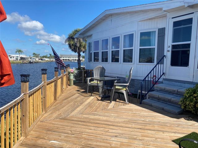 520 IDEAL PLACE, North Port, FL 34287