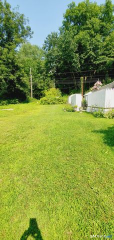 13 Duncan Lane, New Milford, CT 06776