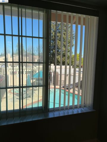 685 Palomino Dr D, Pleasanton, CA 94566