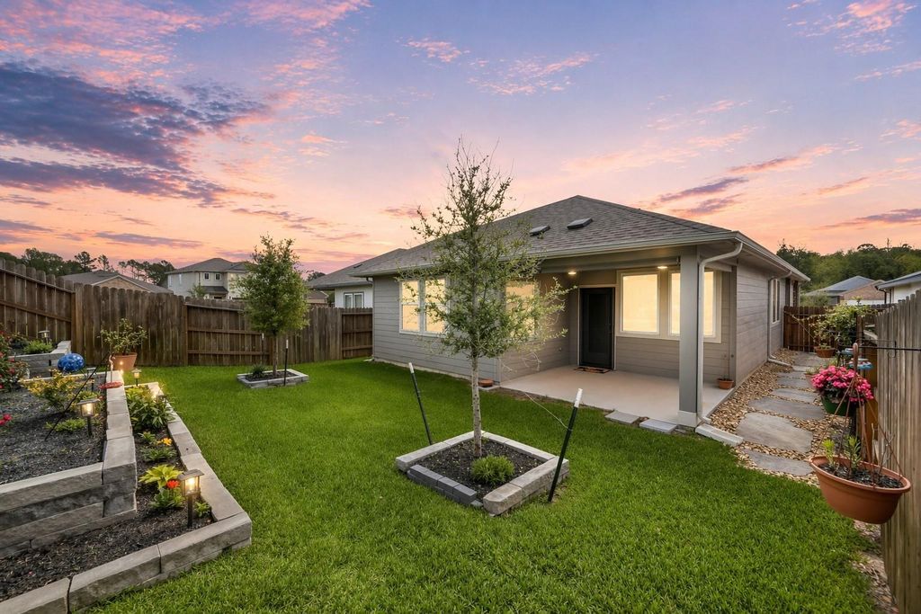 372 Sunrise Ranch Drive, Montgomery, TX 77316