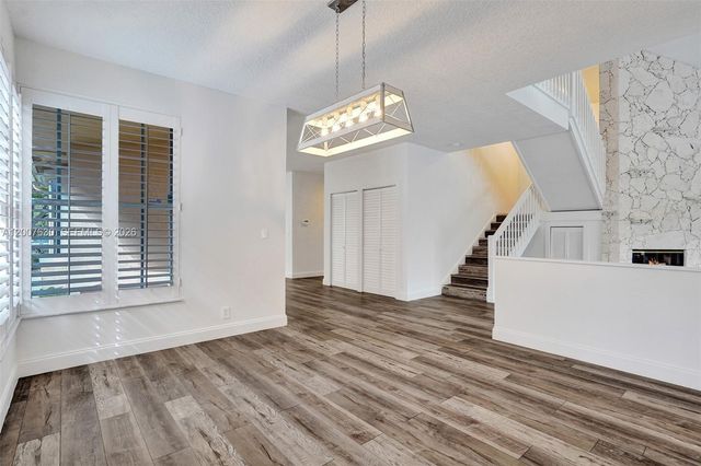 11834 Highland Pl, Coral Springs, FL 33071