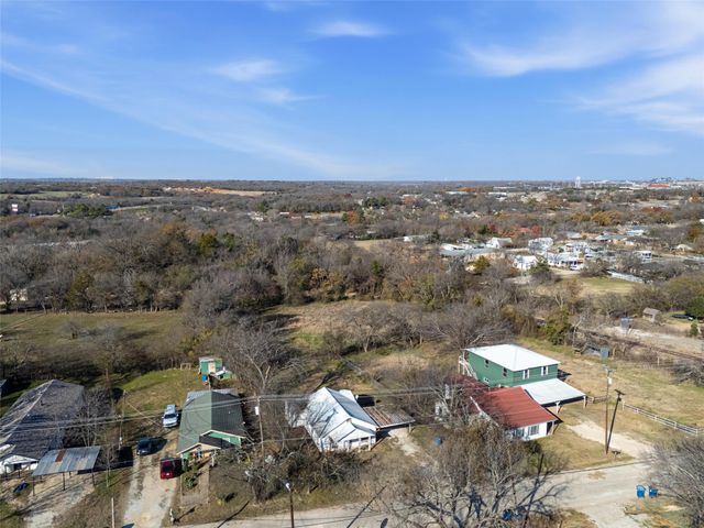 606 S Spears Street, Alvarado, TX 76009