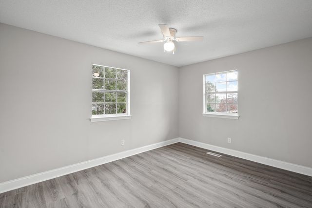 6421 Fairest Drive, Harrison, TN 37341