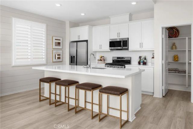 27828 Blue Grass Lane, Menifee, CA 92585
