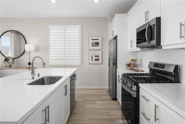 27828 Blue Grass Lane, Menifee, CA 92585