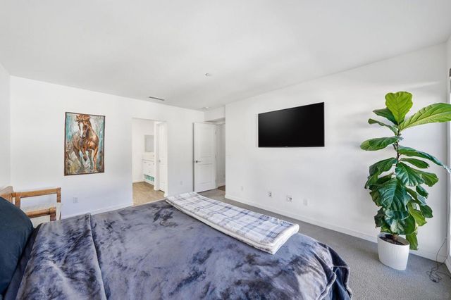 8337 Summit way, San Diego, CA 92108