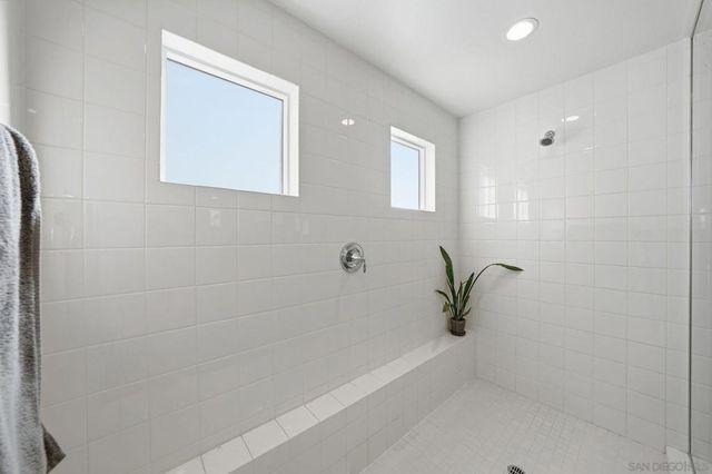 8337 Summit way, San Diego, CA 92108