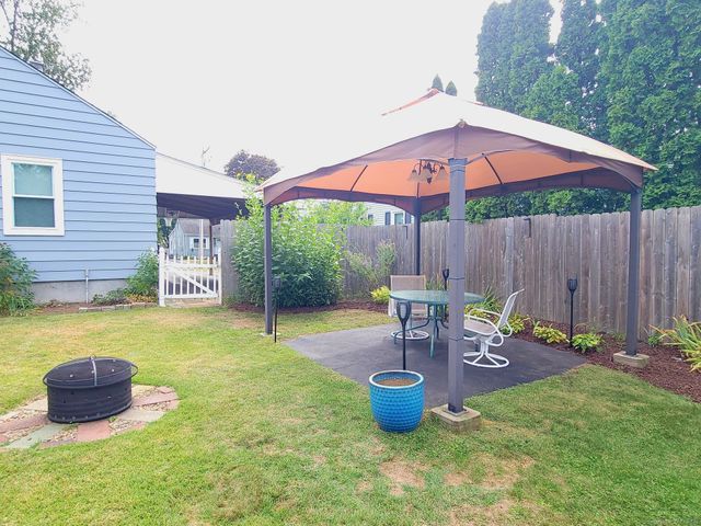 164 Cambridge Drive, East Hartford, CT 06118