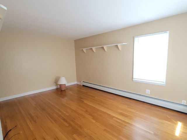 164 Cambridge Drive, East Hartford, CT 06118